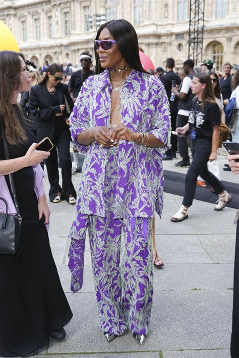 naomi campbell louis vuitton 2022|Naomi Campbell Walks the Louis Vuitton Show in an All.